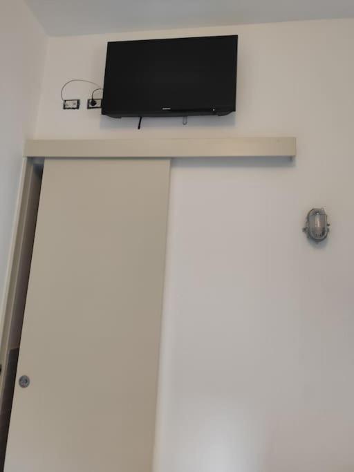 Bez In Fashion Design District Apartment